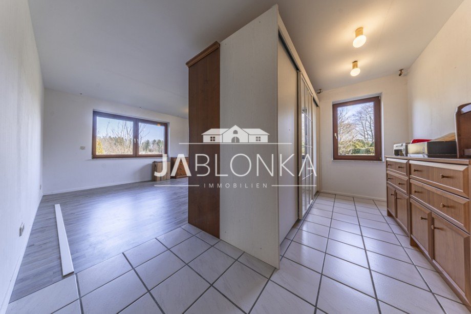 Schlafzimmer mit Ankleidebereich Einfamilienhaus Neversdorf