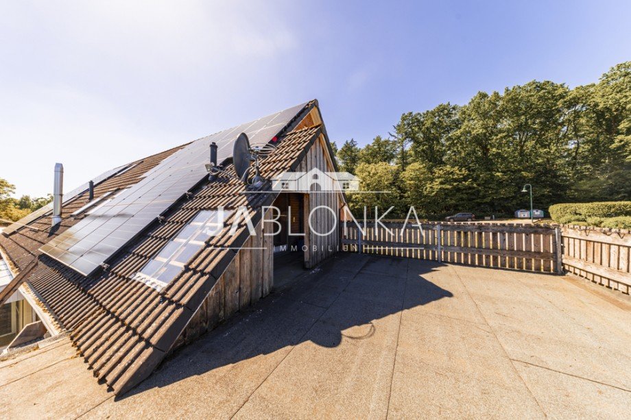 Dachterrasse & PV-Anlage Doppelhaush�lfte Brunsmark