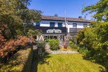 Titelbild Stilvolles Mittelreihenhaus mit Gartenidylle - Courtagefrei f�r K�ufer