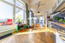 K�che, Blick ins Wohnzimmer Panorama Penthouse mit zwei Dachterrassen in UKE N�he - Courtagefrei f�r K�ufer