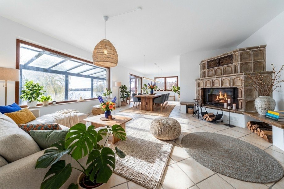 Wohnzimmer (virtuell eingerichtet) Einfamilienhaus Neversdorf