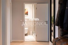 Flur mit Blick ins Badezimmer Altersgerechte Erdgeschosswohnung in attraktiver Lage - Courtagefrei f�r K�ufer
