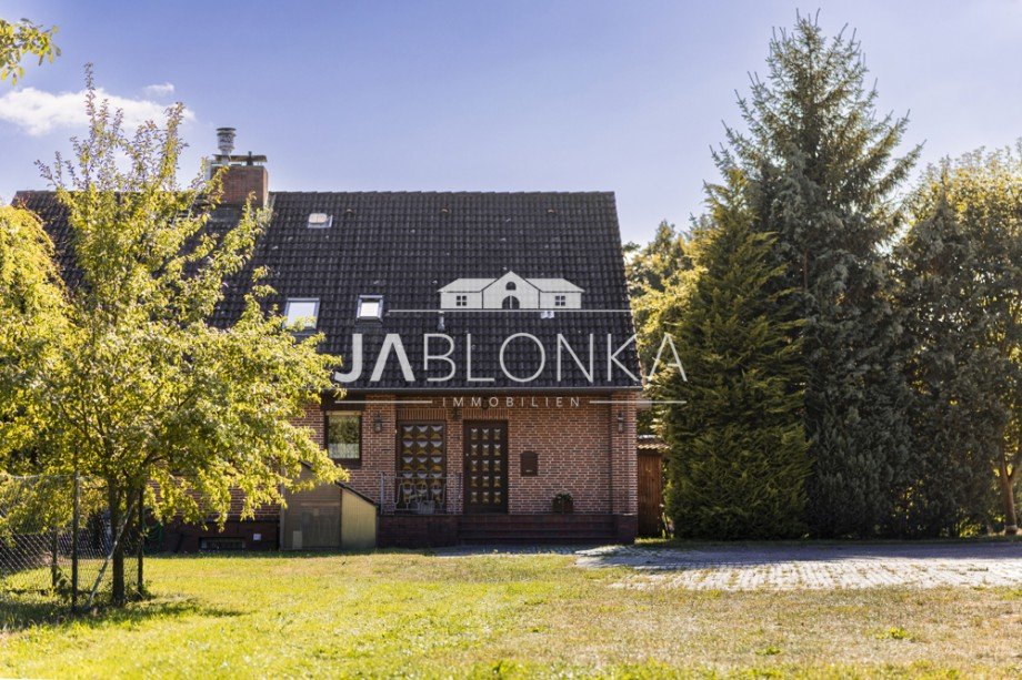 R�ckansicht Einfamilienhaus Bad Oldesloe / Am Poggensee