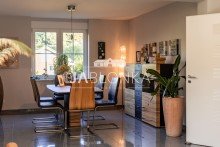 Essbereich Qualit�t und Freiraum in Waldrandlage - Courtagefrei f�r K�ufer