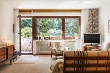 Wohnzimmer Gepflegte 3-Zimmer Wohnung am Waldrand - Courtagefrei f�r K�ufer
