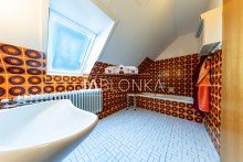 Badezimmer OG Platz zur Entfaltung auf traumhaftem Hofgrundst�ck - Courtagefrei f�r K�ufer