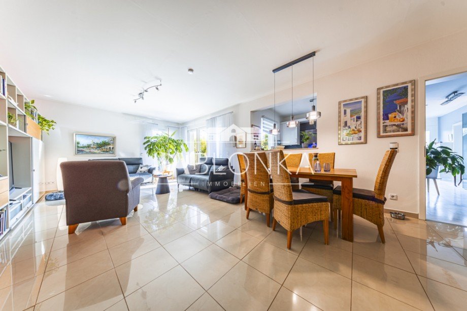 Wohn- und Esszimmer Bungalow G�ster