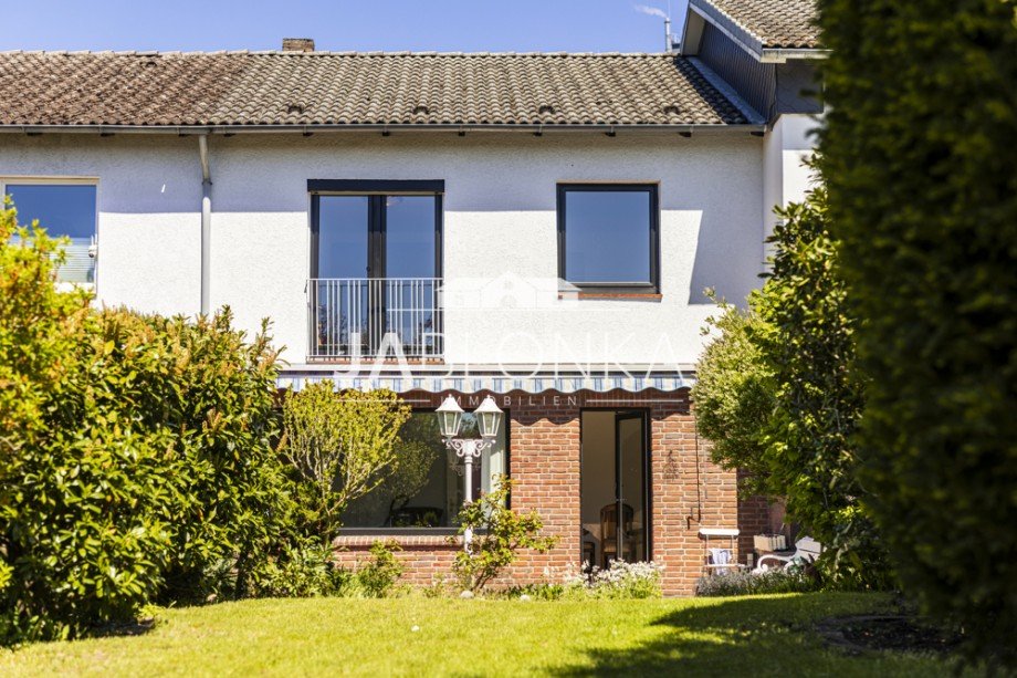 Ansicht aus dem Garten Reihenhaus M�lln