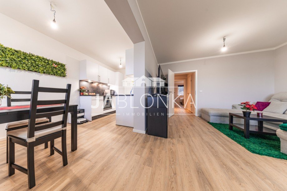 offene K�che Erdgeschosswohnung M�lln
