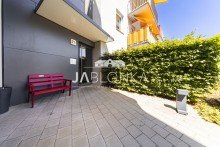 Hauseingang +++ Reserviert +++ Ebenerdiges Wohnen mit Seeblick - Courtagefrei f�r K�ufer