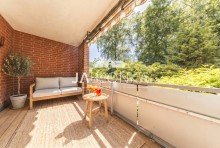 Balkon (digital renoviert) Gepflegte 3-Zimmer Wohnung am Waldrand - Courtagefrei f�r K�ufer