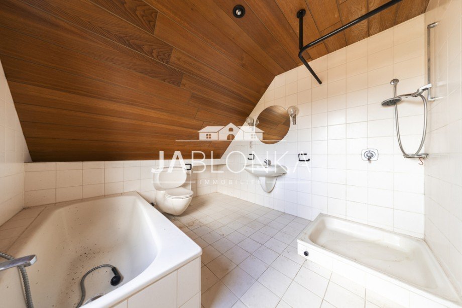 Badezimmer Einfamilienhaus Hollenbek