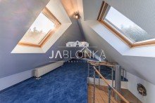 Ausgebautes DG Qualit�t und Freiraum in Waldrandlage - Courtagefrei f�r K�ufer