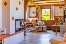 Kamin im Wohnzimmer deep Reetvilla mit nordischem Flair - Courtagefrei f�r K�ufer