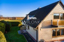 Titelbild +RESERVIERT+ Gro�z�giges Zuhause im Ortskern - Courtagefrei f�r K�ufer