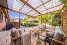 Terrasse (digital renoviert) Architektenhaus in traumhafter Feldrandlage - Courtagefrei f�r K�ufer