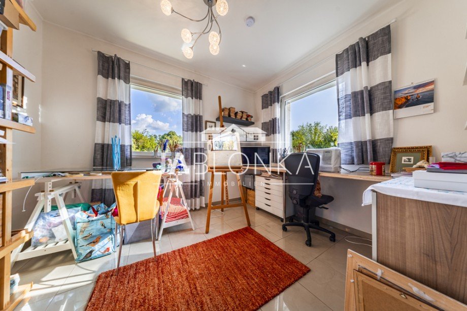 Arbeits- oder Kinderzimmer Bungalow G�ster